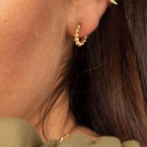 ʕ·ᴥ·ʔMTMY Huggie Hoop Earrings 14K Gold Plated Cubic Zirconia Dainty Simple Cute - Picture 3 of 4